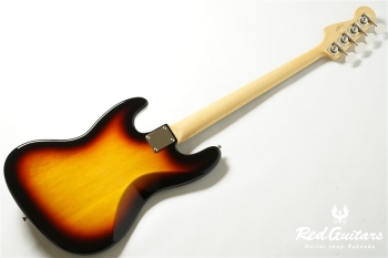 Made in Japan Traditional 60s Jazz Bass ‐ 3-Color Sunburst